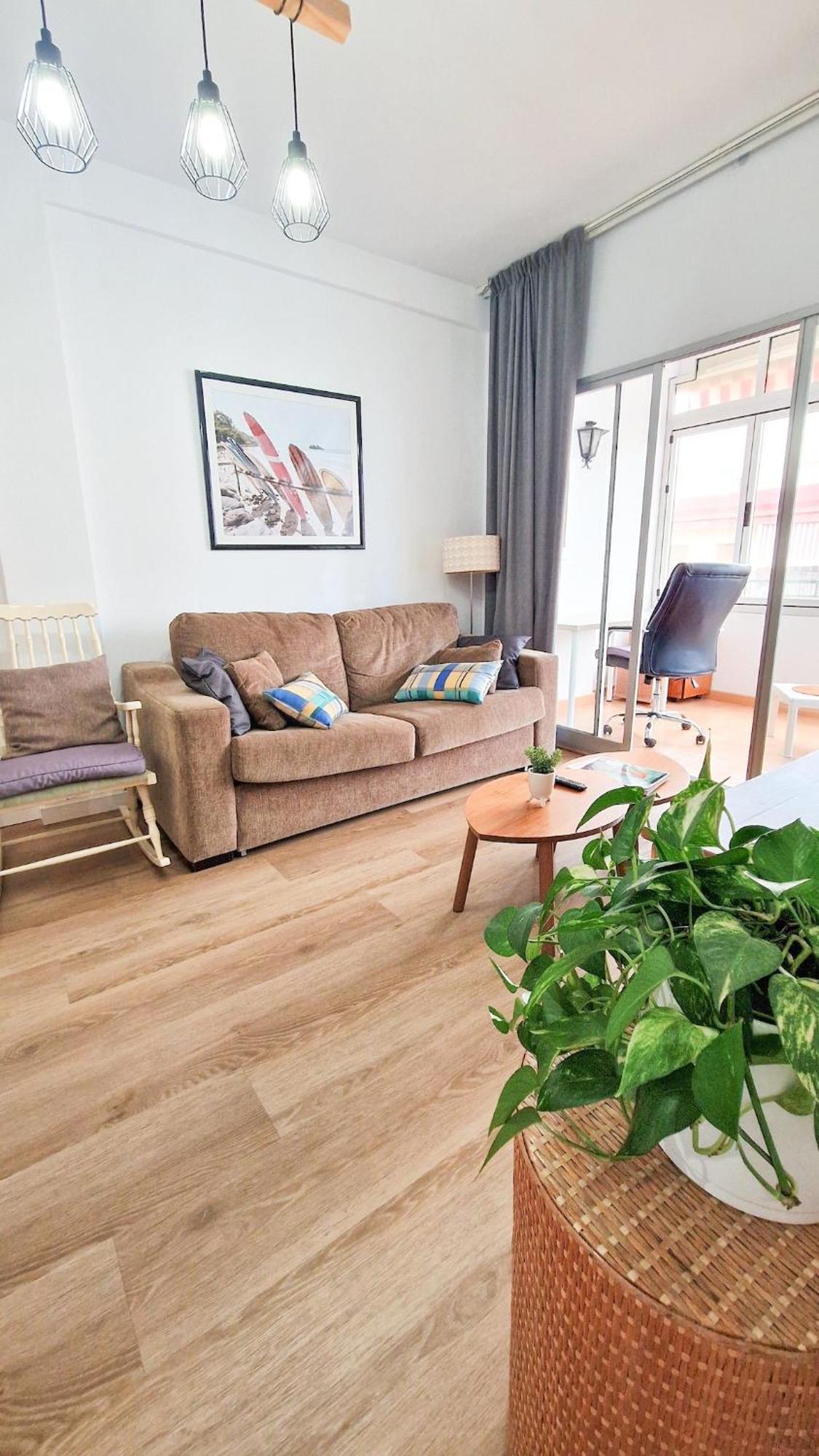 2 Bedroom In The Center Of *
